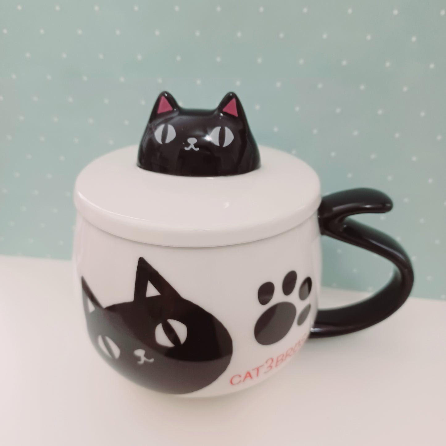 CAT 3 BROS - TEA CUP WITH LID